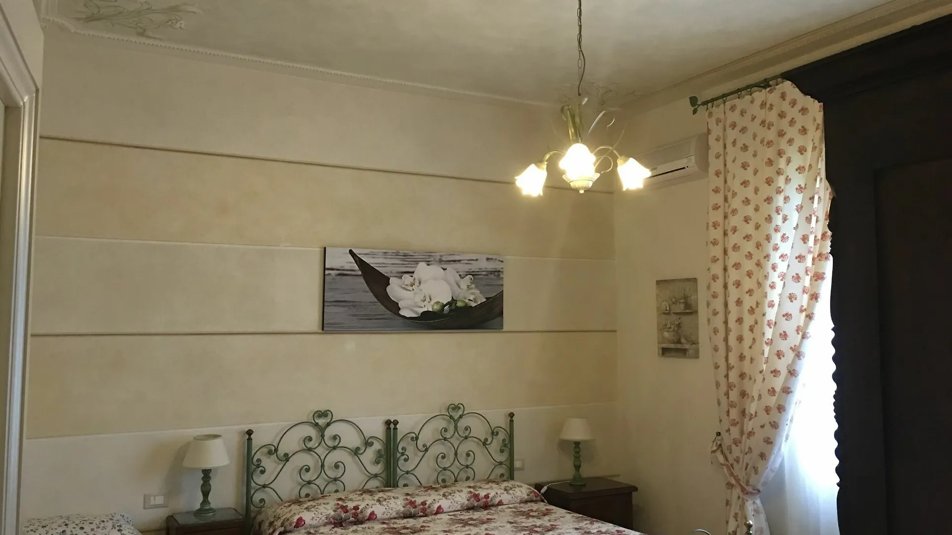 La Casa Di Ugo By Relais Centrostorico Apartment Pisa