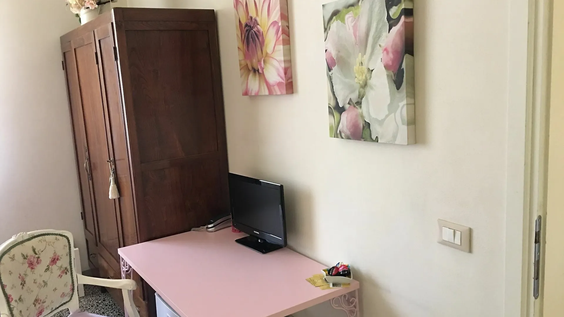 Appartamento La Casa Di Ugo By Relais Centrostorico Pisa